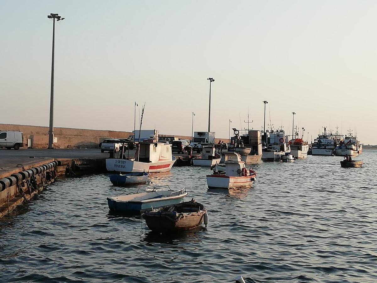 La Trinacria Di Capo Passero Portopalo Di Capo Passero エクステリア 写真